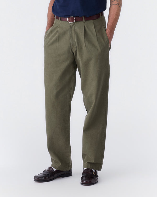 Noah - Classic Double-Pleat Herringbone Pant - Detail